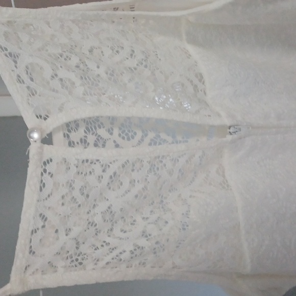 Pretty spaghetti strap white dress - Picture 4 of 5